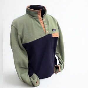 Patagonia Synchilla Snap-T Fleece in Sage Green, Navy & Peach